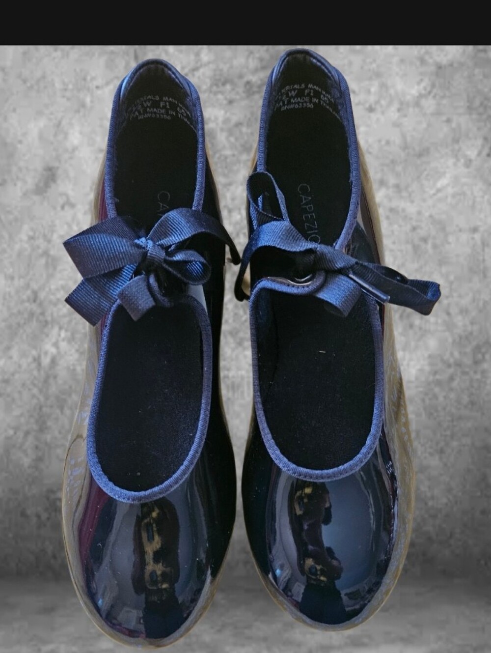CapezioJr. Tyette Tap Shoe  Size 9.5